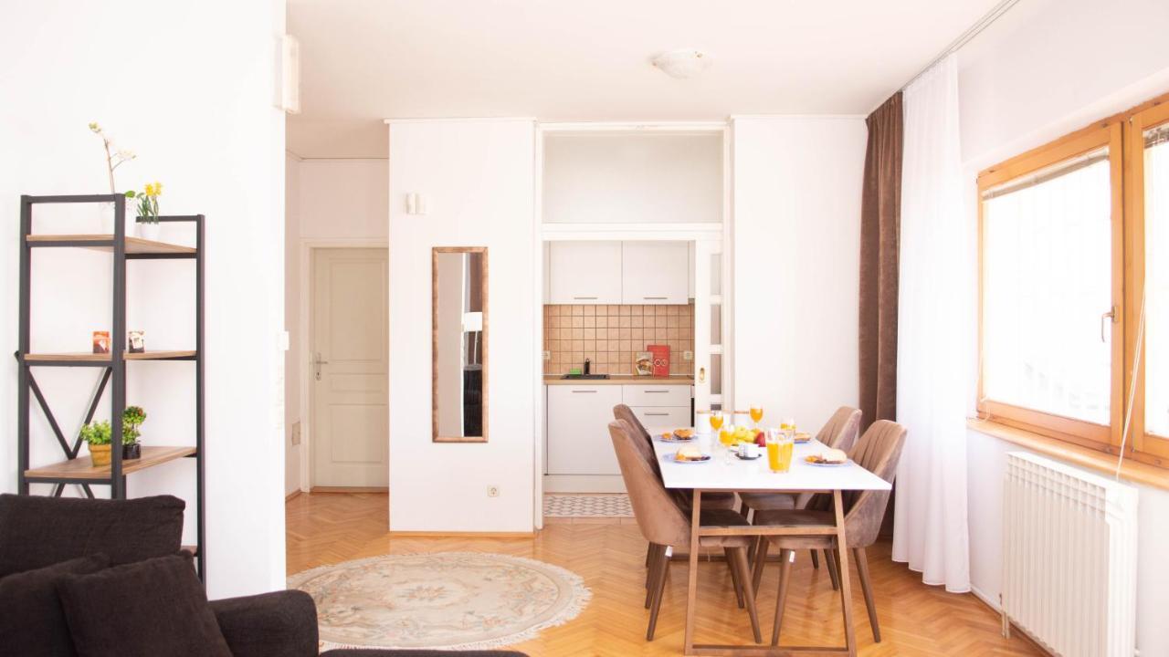 Apartamento Beautiful Duplex In Heart Of Old Town - Free Parking SJJ Exterior foto