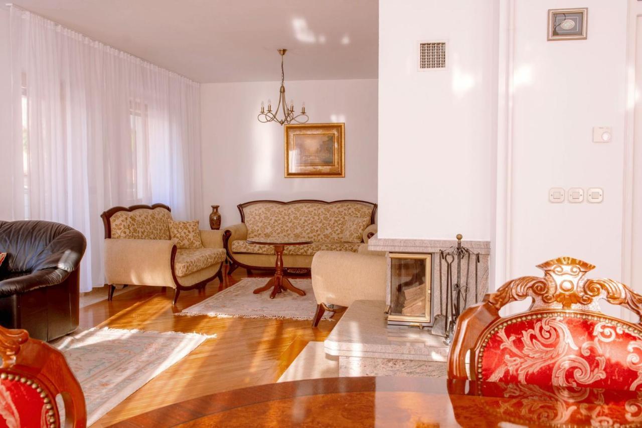 Apartamento Beautiful Duplex In Heart Of Old Town - Free Parking SJJ Exterior foto