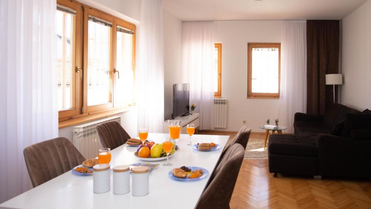Apartamento Beautiful Duplex In Heart Of Old Town - Free Parking SJJ Exterior foto
